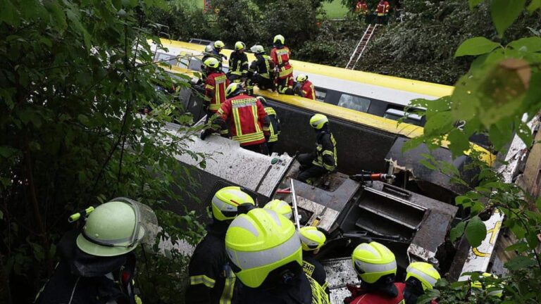 train-derail-1753650556384_1280x720xt.jpg