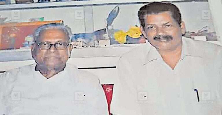 vadakara-vs-achuthanandan-.jpg