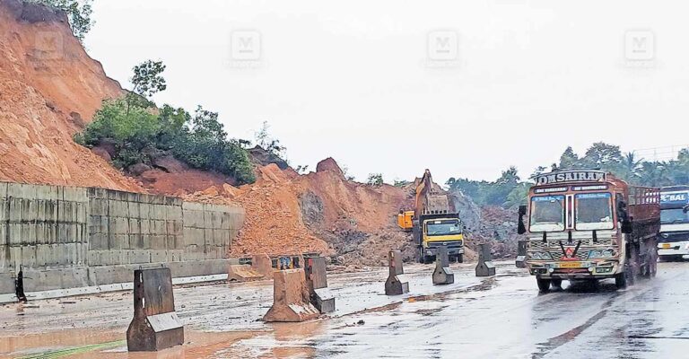veeramala-near-vehicle.jpg