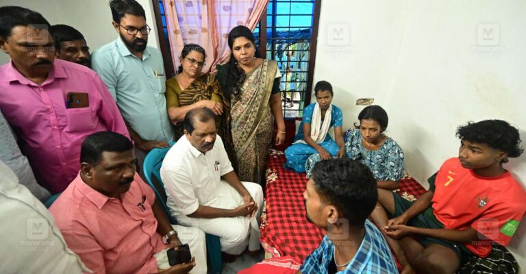 vithura-youth-congress-death-binu-ambulance-incident.jpg