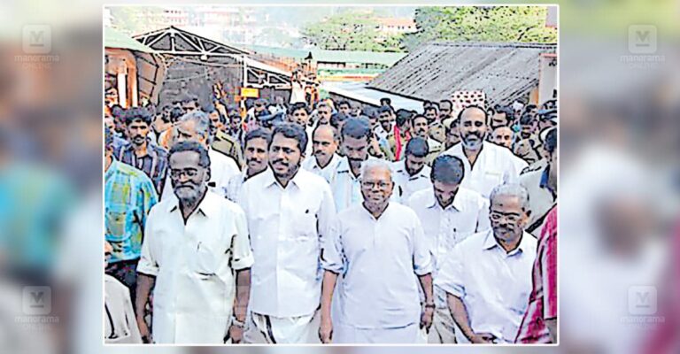 vs-achuthanandan-sabarimala-pilgrimage.jpg