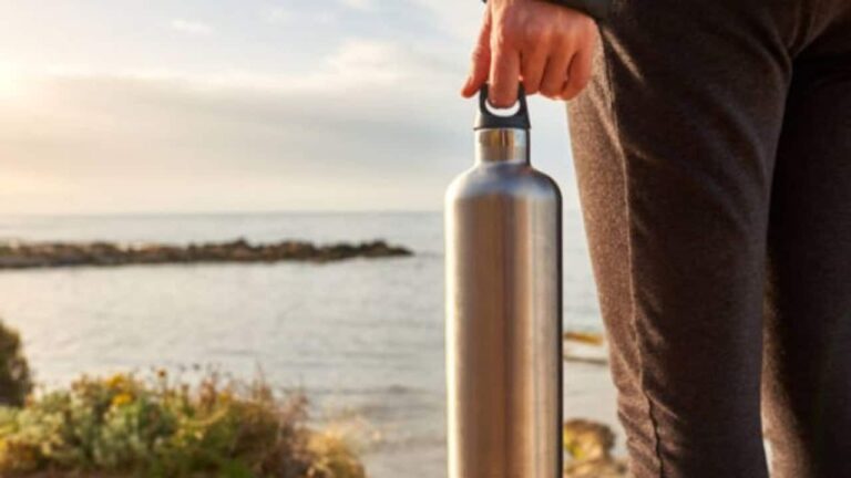 water-bottles_1280x720xt.jpg
