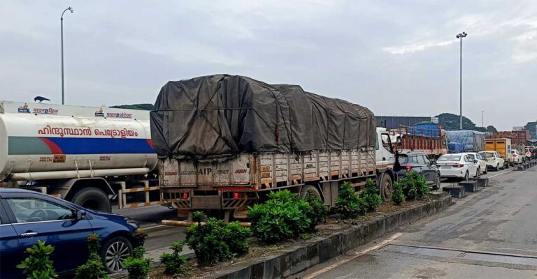 1755313604_traffic-block.jpg