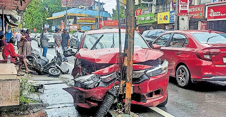 1756413129_car-accident.jpg