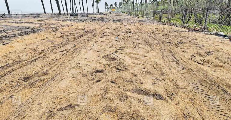 andathodu-beach.jpg