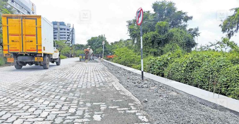 bund-road.jpg
