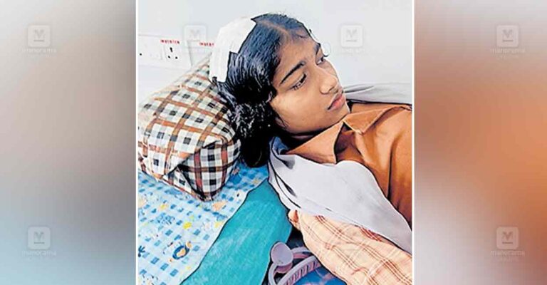 charumudi-bus-accident.jpg