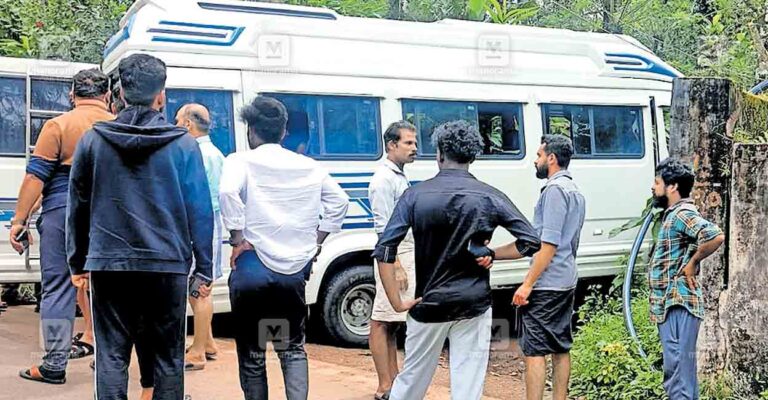 chemmannar-gap-road-accident.jpg