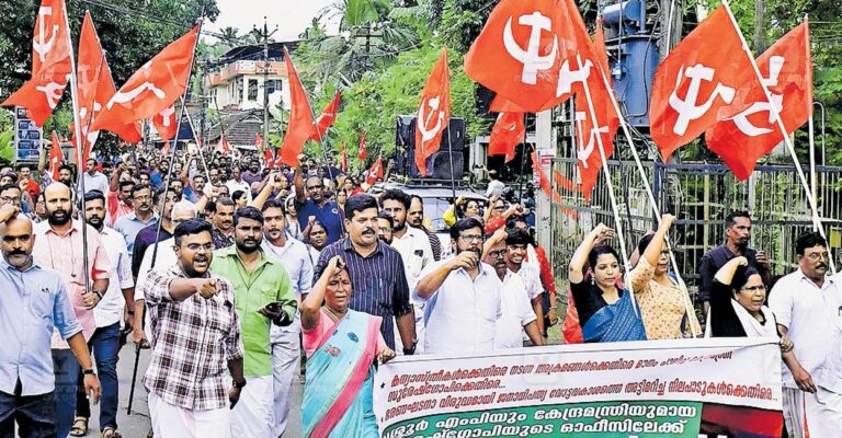 cpm-bjp-protest-thrissur.jpg
