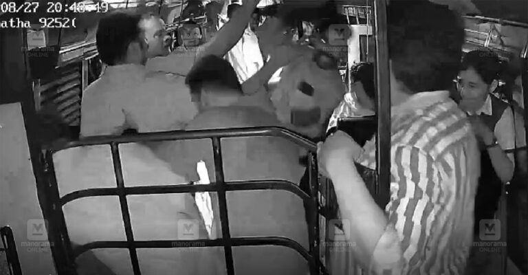 drunk-youths-assault-bus-staff-in-kottayam-1.jpg