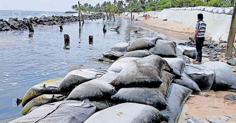 ernakulam-beach-wall.jpg