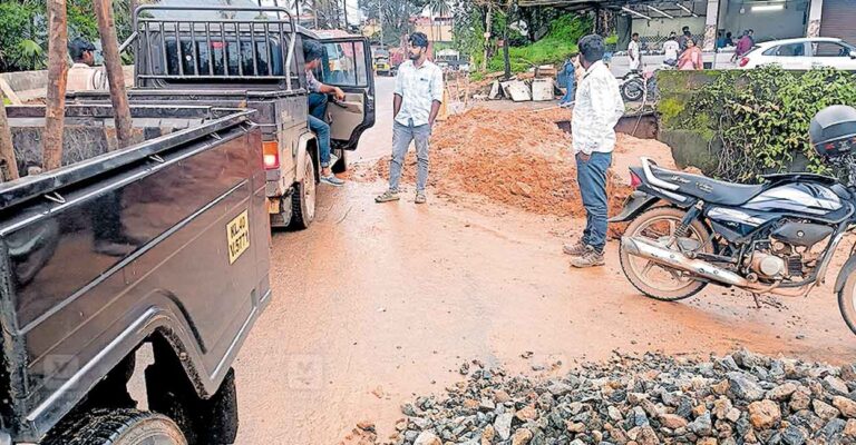 idukki-adimali-bike-hit-student.jpg