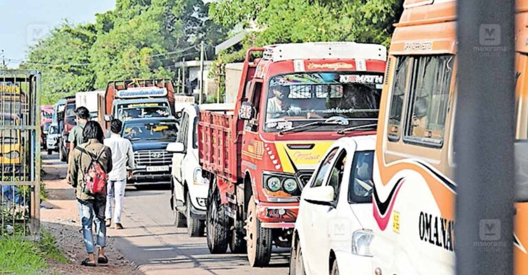 kannur-traffic-congestion-in-city.jpg