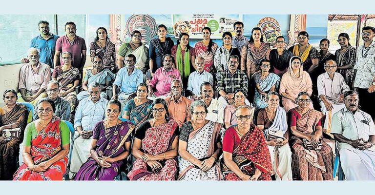 karivellur-school-grandparents-celebration.jpg