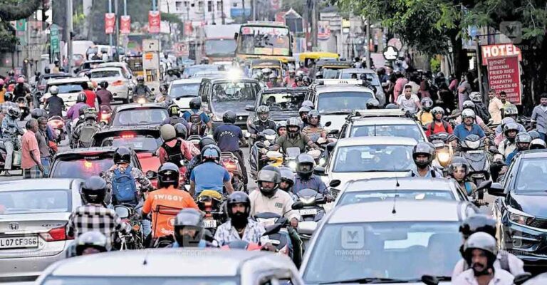 kochi-traffic.jpg