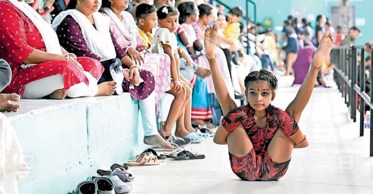 kochi-yoga-day.jpg