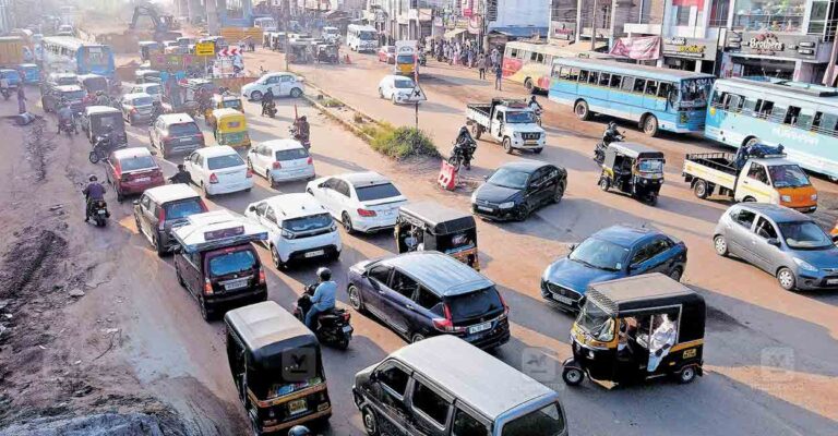 kollam-traffic-jam-kottiyam-junction.jpg
