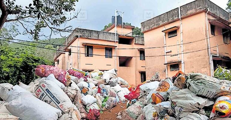 kollam-waste-dumping.jpg