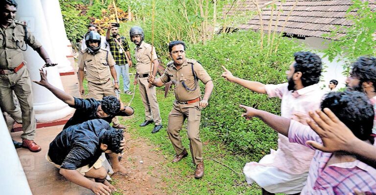 kottayam-cms-college-union-vote-1.jpg