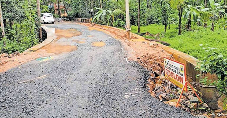 kottiyoor-road.jpg
