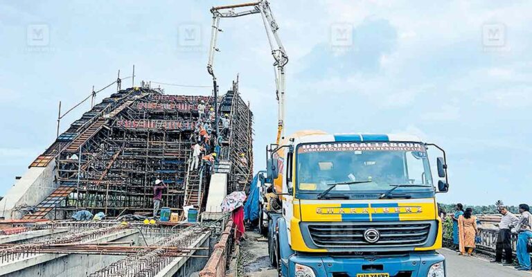 kuttanad-bridge-construction.jpg