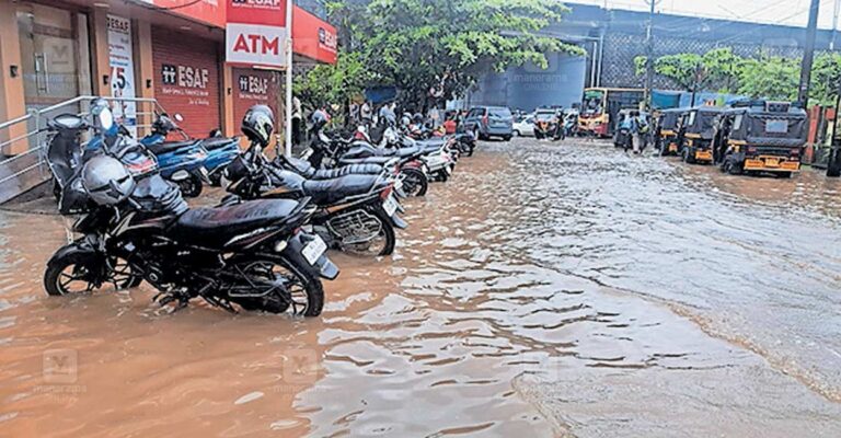 mannuthy-water-logging-3.jpg