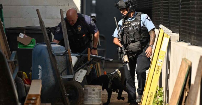 minneapolis-firing-police-search.jpg