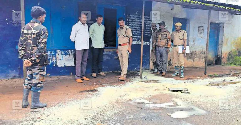panthallur-elephant-ration-shop.jpg