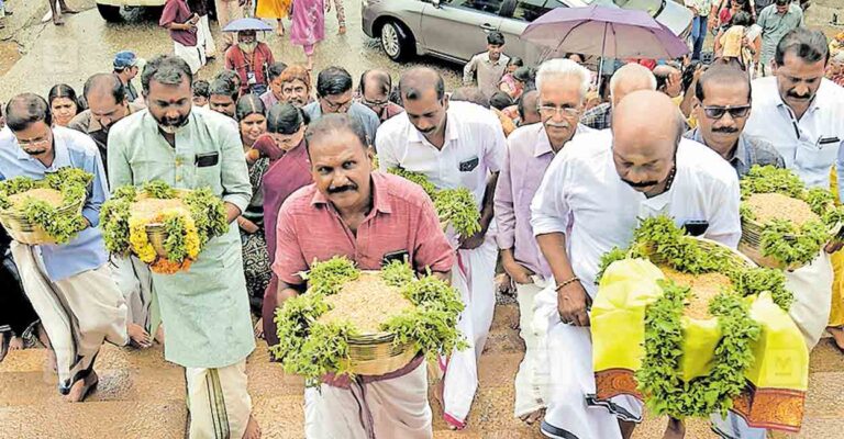 pathanamthitta-chothiyalavu-measuring-offering-aranmula-parthasarathy-temple.jpg