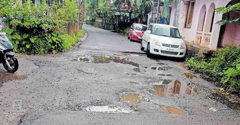 pathanamthitta-ck-road.jpg