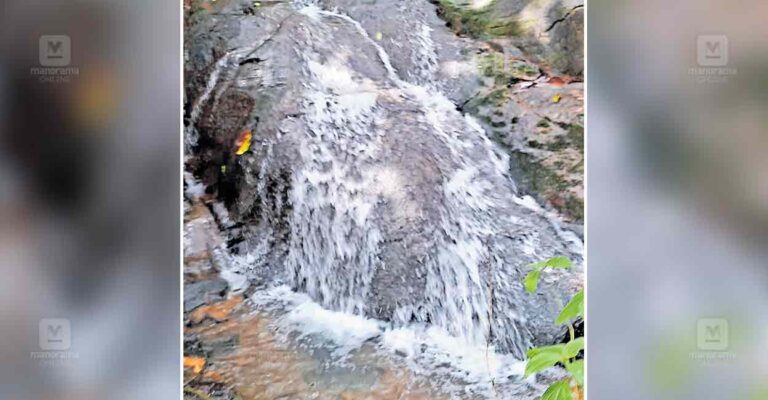 perumbhally-waterfalls-.jpg