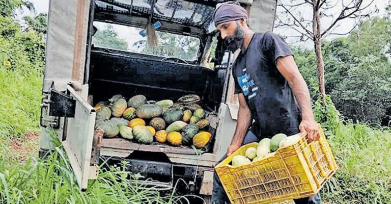 rajeesh-farming-1.jpg