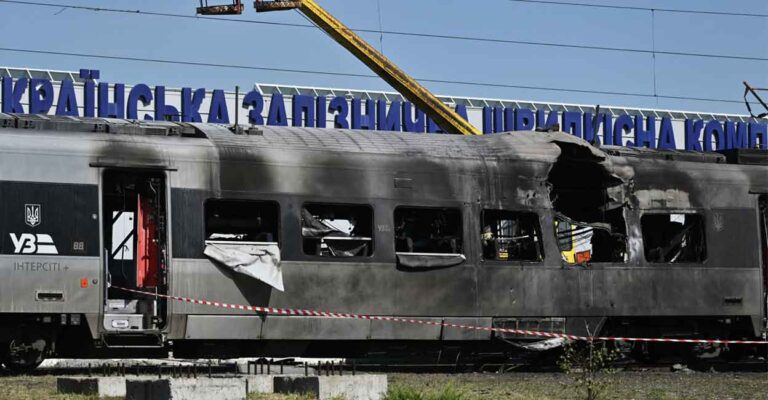 russia-attack-ukraine-high-speed-train.jpg
