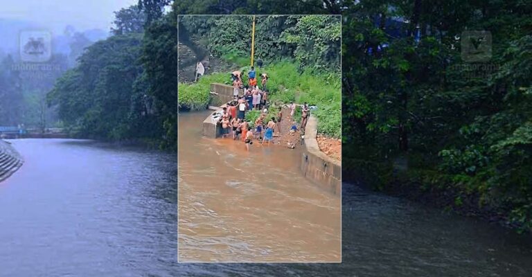 sabarimala-pamba-river.jpg