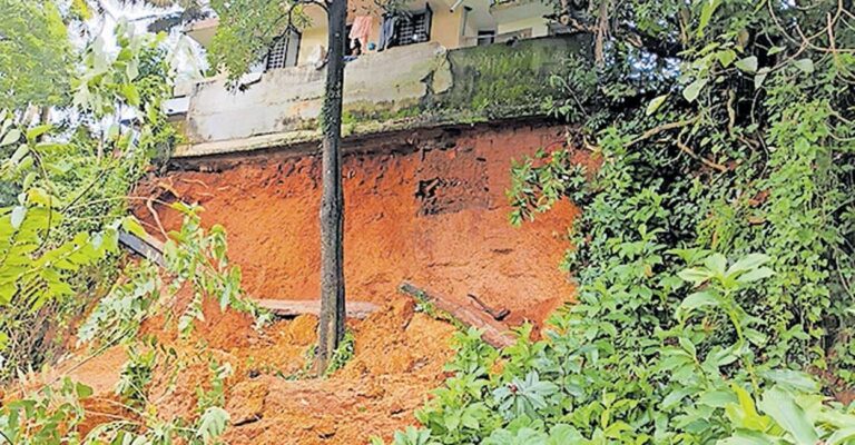 thevakal-landslide.jpg