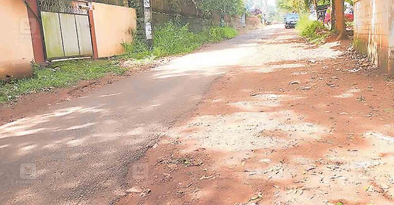 trivandrum-vattaplammod-road.jpg
