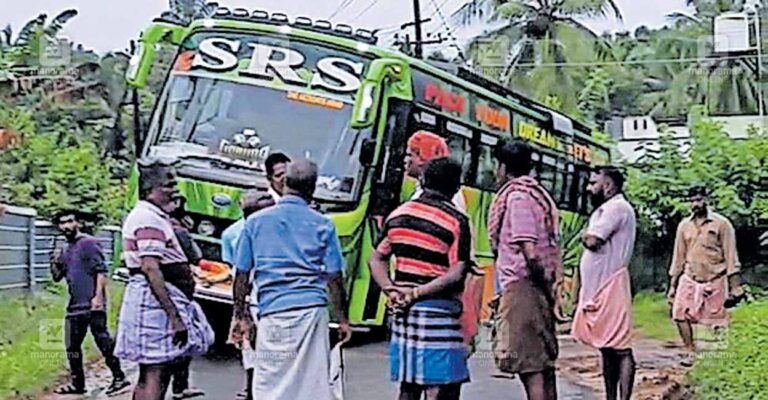 vallapuzha-road.jpg