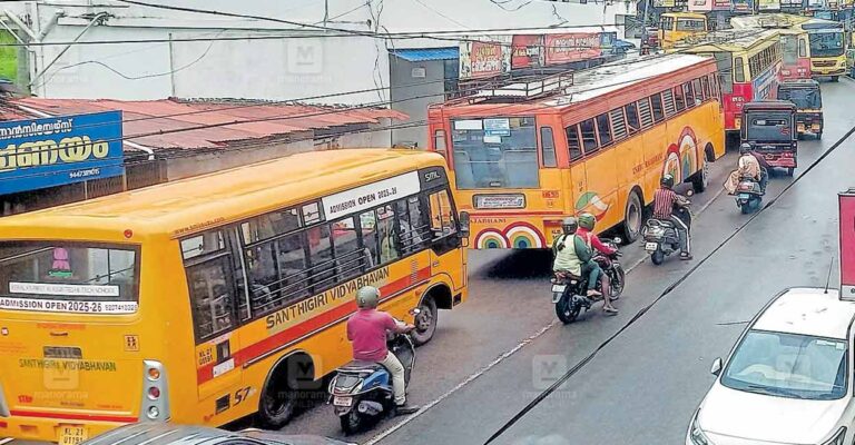 venjaramoodu-traffic-issue.jpg