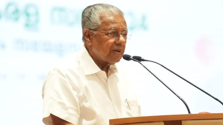w-1280h-720format-jpgimgid-01j44p64gxqambbx1eqgb7ng18imgname-Pinarayi-Vijayan-1722439373341.jpg