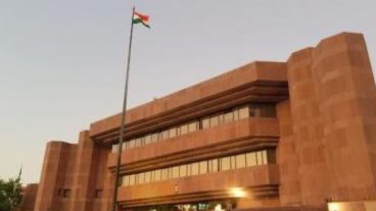 w-1280h-720format-jpgimgid-01k2jeyjpj2d8eqmtjch1tbxgkimgname-indian-embassy-kuwait-1755113802450.jpeg