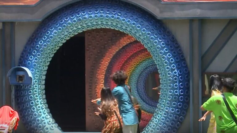 w-1280h-720format-jpgimgid-01k40h7qp21x83wvb1exy40j4timgname-bigg-boss-show-malayalam-season-7-g.jpeg