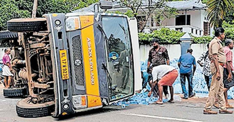 1757537671_lorry-accident.jpg