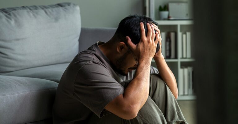 aed-100000-loses-in-online-trading-scam-indian-expat-in-dubai-online-scam-cyber-scam-man-depressed-i.jpeg
