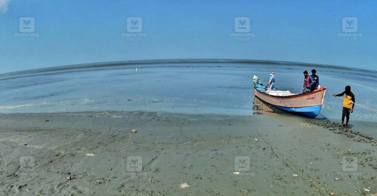 alappuzha-sea.jpg