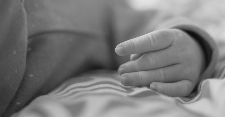 body-of-newborn-baby-found-in-sharjah.jpg