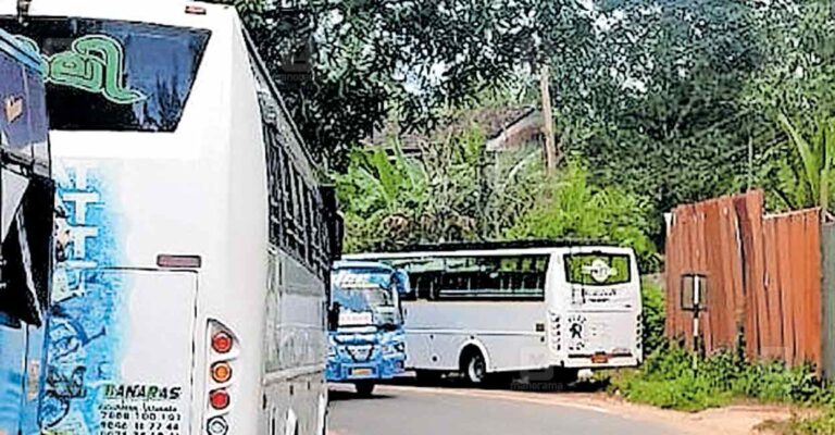 bus-parking-issues.jpg