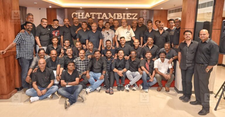 chattambis-reunion-3.jpg