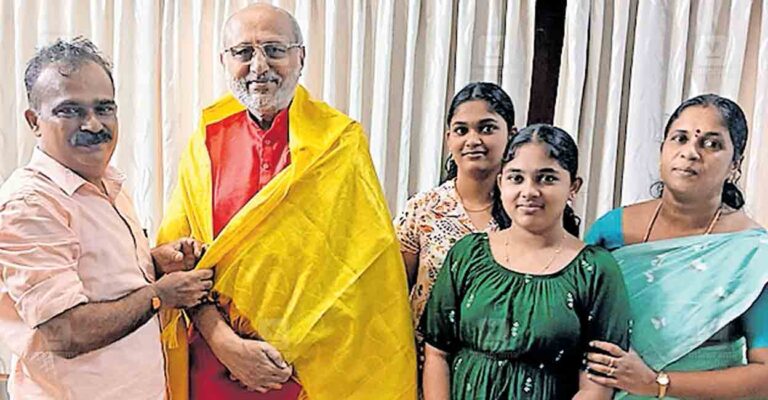 ernakulam-a-senthilkumar-cp-radhakrishnan.jpg