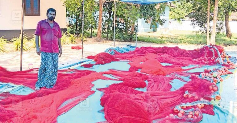 fishing-net-damage-mararikulam.jpg