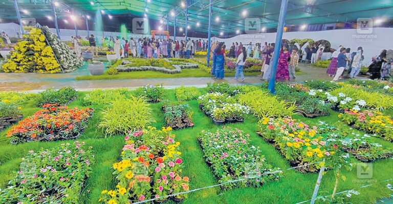 flower-show-pathanapuram.jpg
